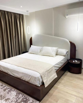 Hotel Z-A-R-A Park Goregaon West